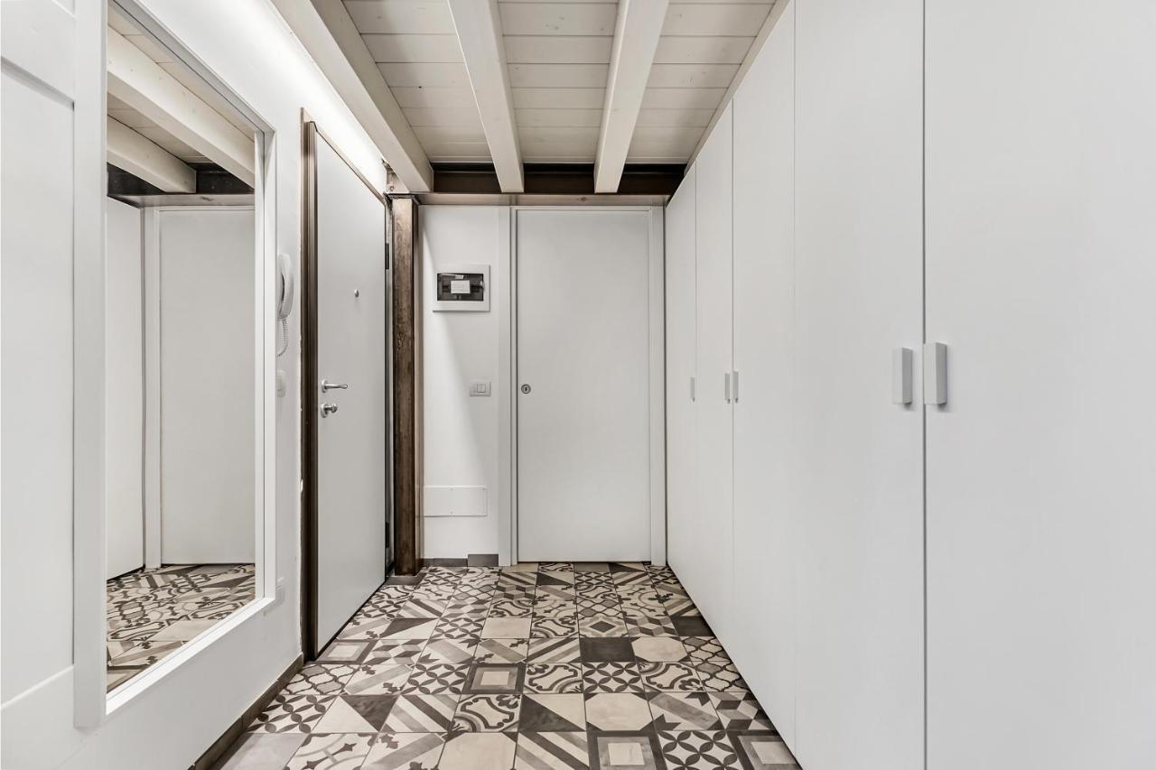 Loft Spritz Nel Centro Di Milano, Via Sottocorno, Porta Vittoria Apartment ภายนอก รูปภาพ