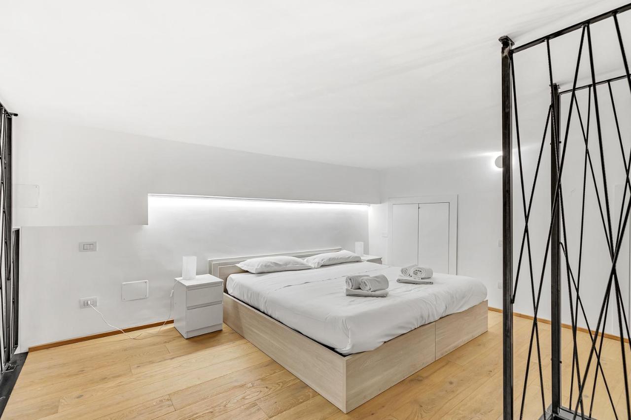 Loft Spritz Nel Centro Di Milano, Via Sottocorno, Porta Vittoria Apartment ภายนอก รูปภาพ